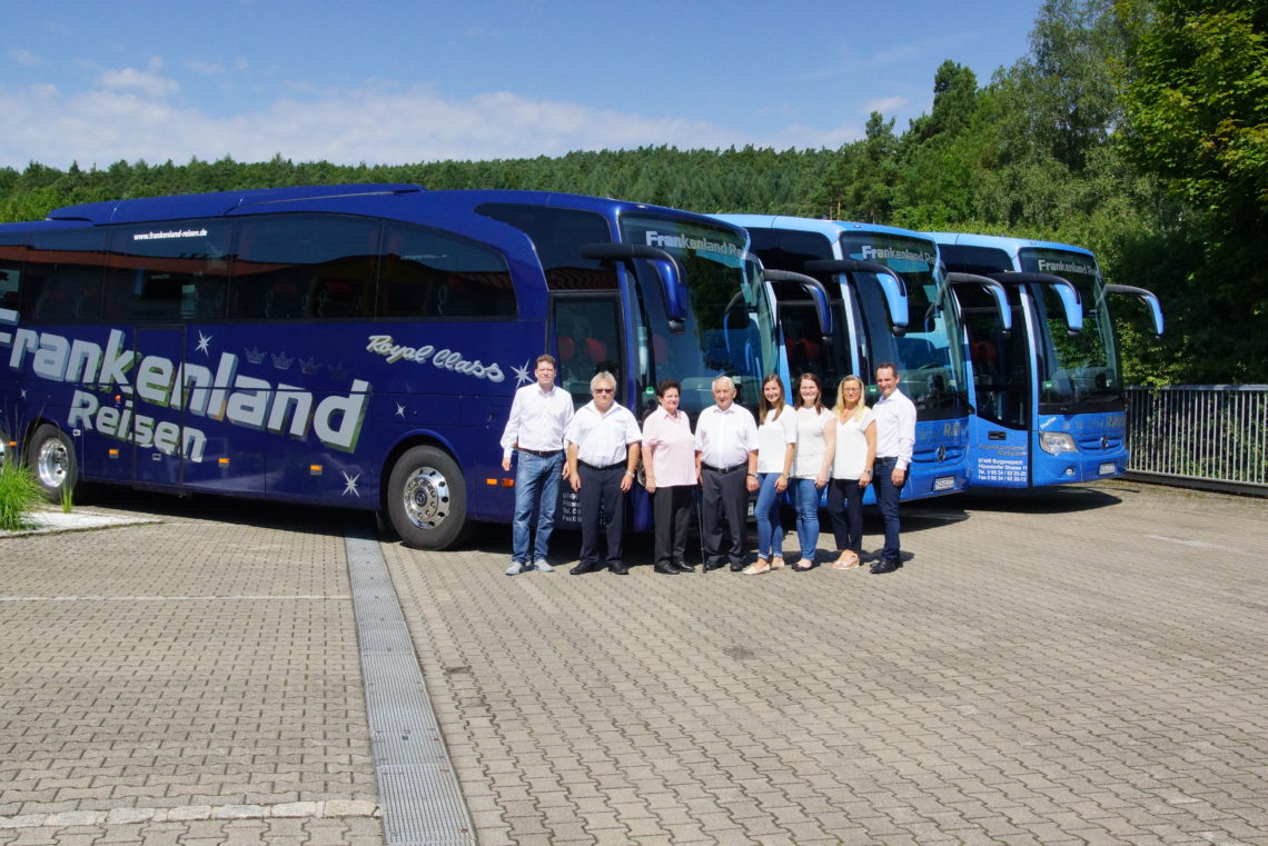 3 Generationen, 3 neue Reisebusse 